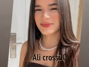 Ali_cross20