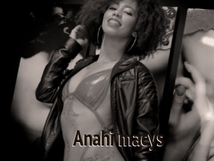 Anahi_macys
