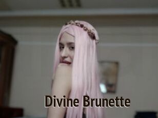 Divine_Brunette