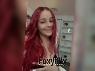 Foxylilly