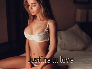 Justine_in_love