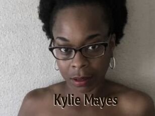 Kylie_Mayes