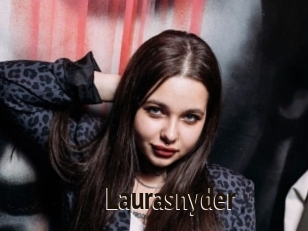 Laurasnyder