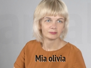 Mia_olivia
