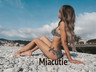 Miacutie