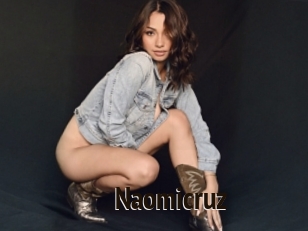 Naomicruz
