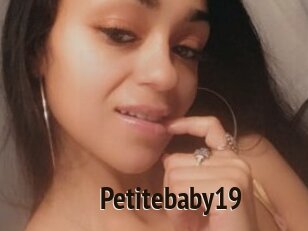 Petitebaby19