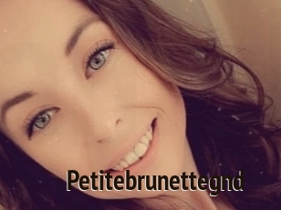 Petitebrunettegnd